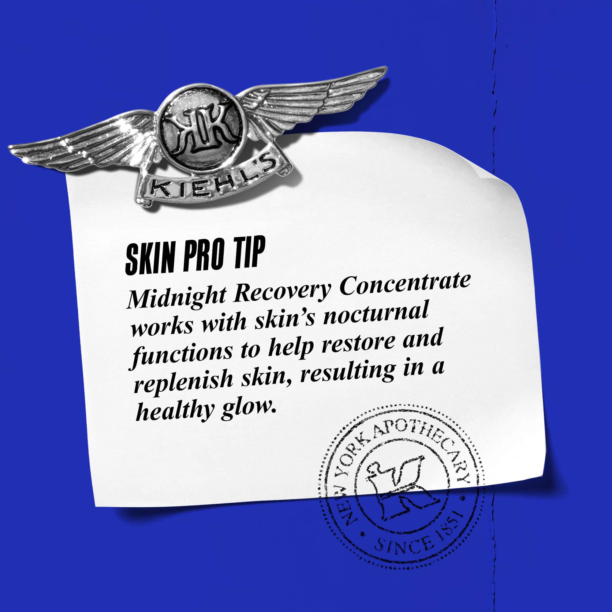 Grafik med tekst: "Skin Pro Tip: Midnight Recovery Concentrate arbejder sammen med hudens natlige funktioner for at hjaelpe med at genoprette og genopbygge huden, hvilket resulterer i en sund glød."