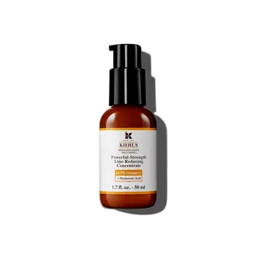 En 75 ml flaske Kiehl's Powerful-Strength Line-Reducing Concentrate mod en hvid baggrund.