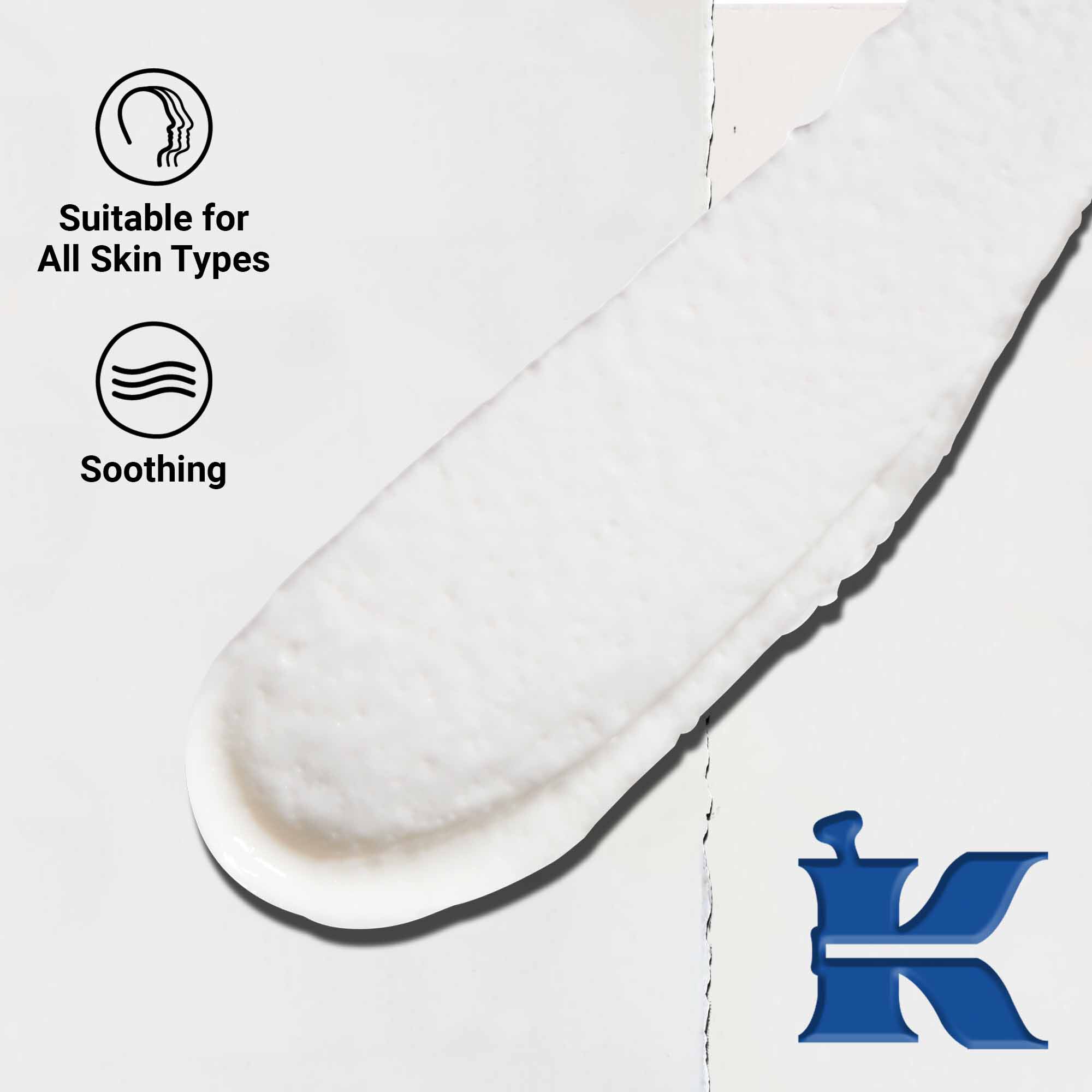 Taetbillede af Ultimate Brushless Shave Cream White Eagle-konsistens. Tekst fremhaever den som egnet til alle hudtyper samt dens beroligende og ikke-irriterende formel.