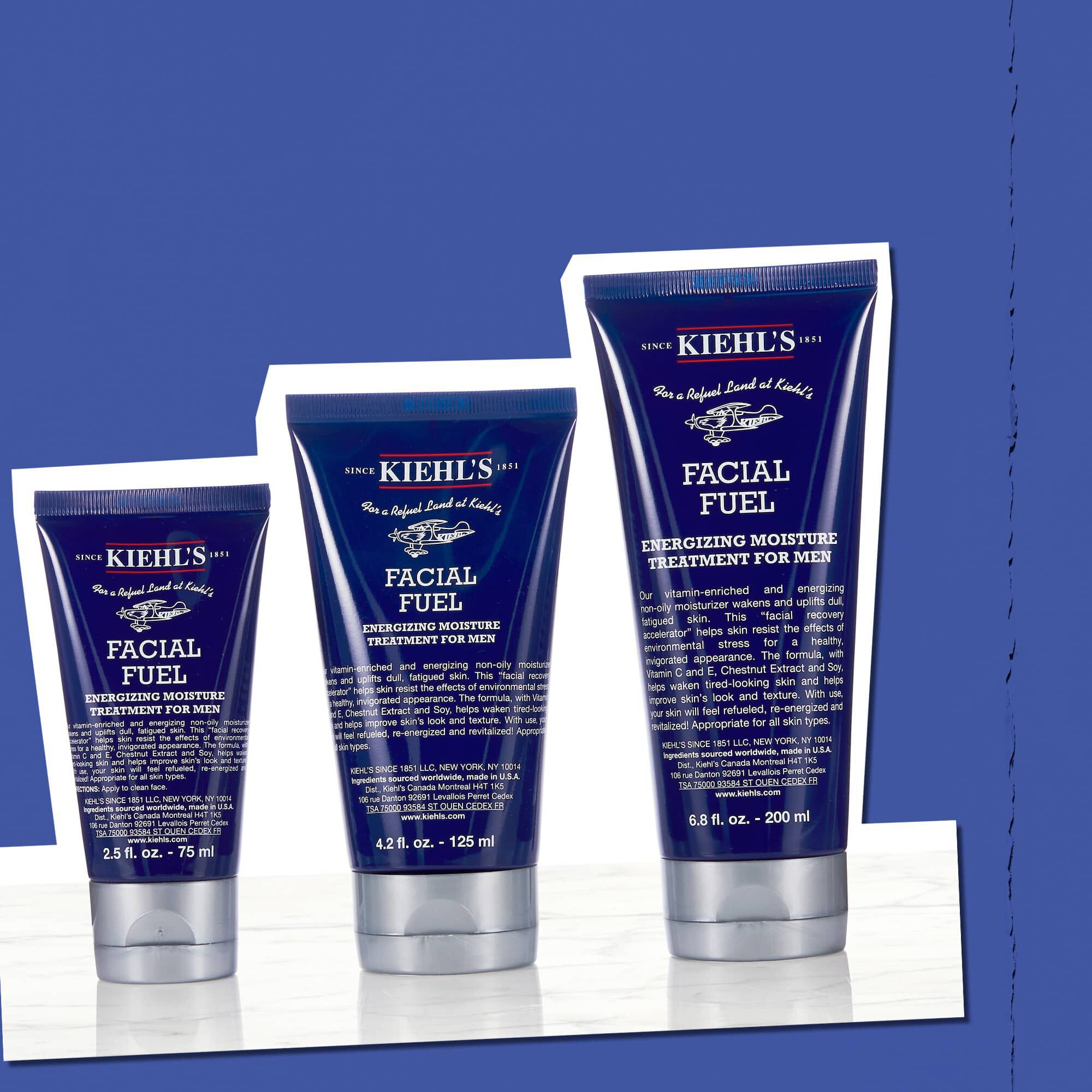 Tre flasker med Facial Fuel Energizing Moisture Treatment til maend, der viser de tilgaengelige størrelser