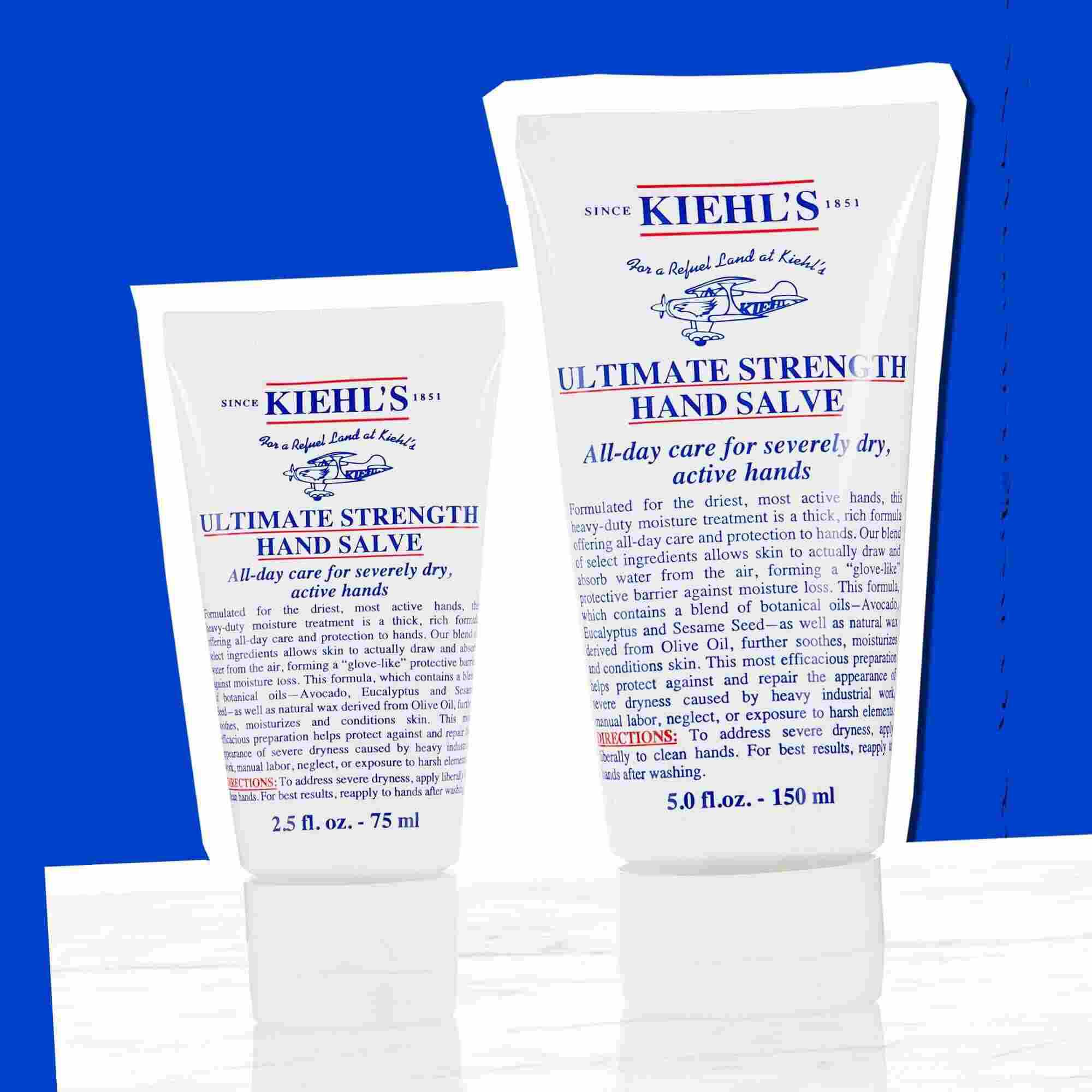 To tuber med Kiehl's Ultimate Strength Hand Salve, der viser de tilgaengelige størrelser